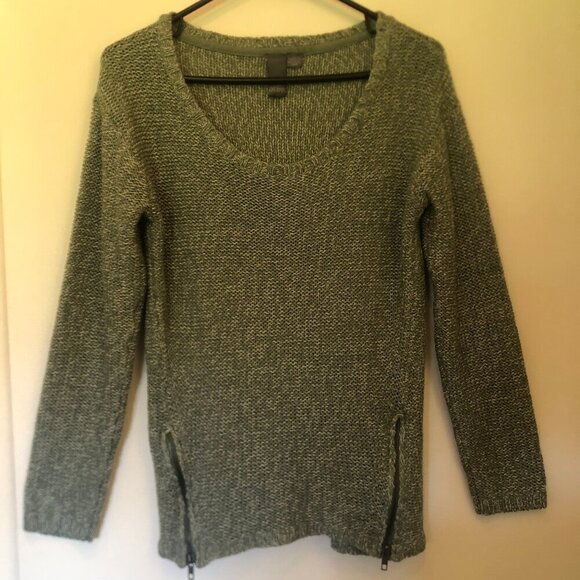 Quinn green sweater with zippers sz S - Picture 2 of 9
